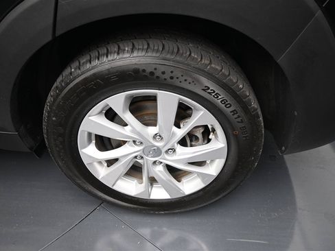 Used 2021 Hyundai Tucson Value w/ Cargo Package FWD image 18