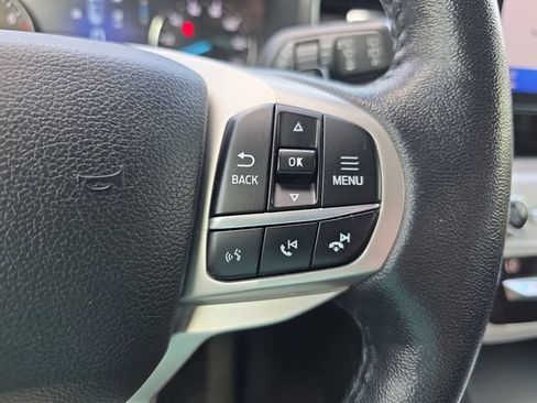 Used 2020 Ford Explorer XLT w/ Equipment Group 202A RWD image 21