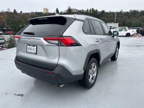Used 2024 Toyota RAV4 XLE image 3