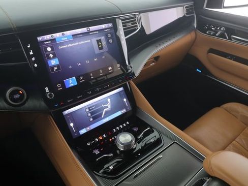 Used 2023 Jeep Grand Wagoneer Series III w/ Rear Seat Video Group 1 image 29