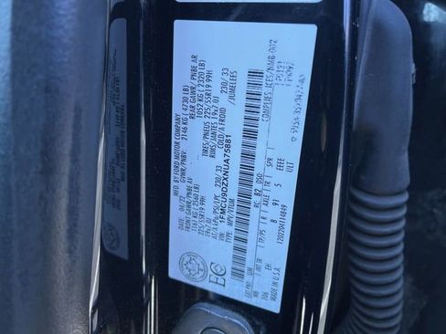 Used 2022 Ford Escape Titanium w/ Class II Trailer Tow Package image 35