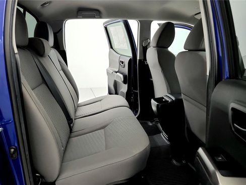 Certified 2023 Toyota Tacoma SR5 image 18