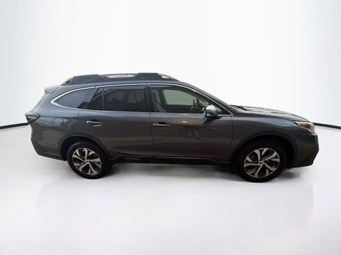 Used 2022 Subaru Outback Touring XT AWD/4WD image 10
