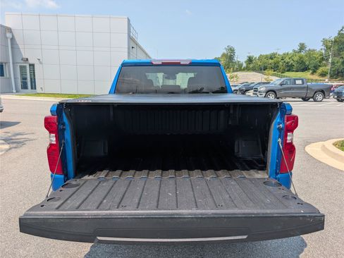 Used 2023 Chevrolet Silverado 1500 Custom w/ Rally Edition AWD/4WD image 12