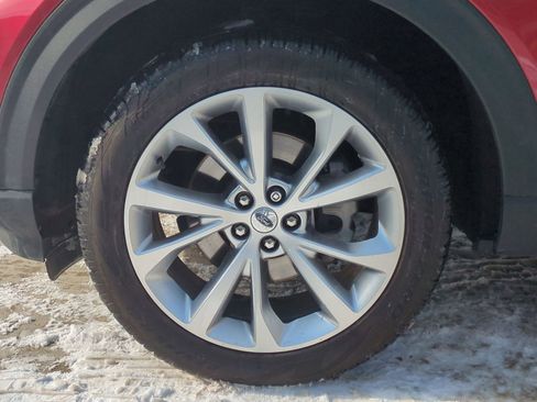 Used 2023 Ford Explorer Platinum w/ Equipment Group 601A image 16