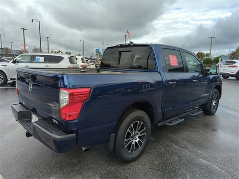 Certified 2024 Nissan Titan SV w/ SV Convenience Package image 6