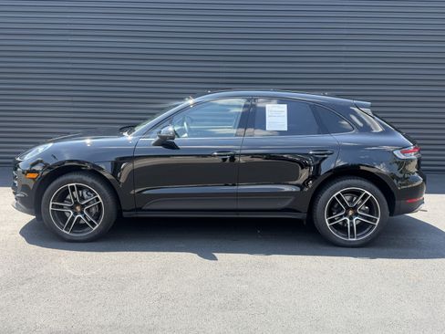 Used 2021 Porsche Macan AWD/4WD image 2