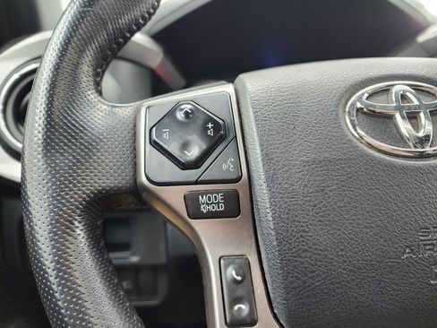 Used 2019 Toyota Tacoma Limited image 16
