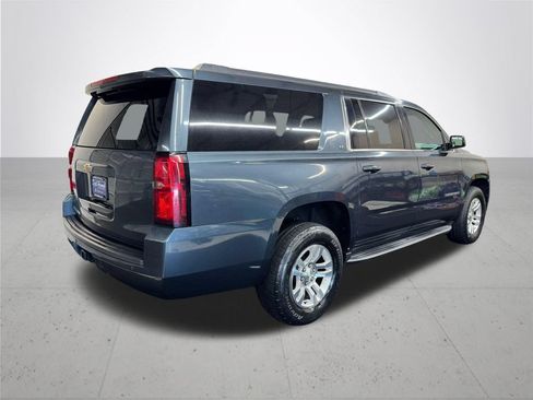 Used 2019 Chevrolet Suburban LT AWD/4WD image 8