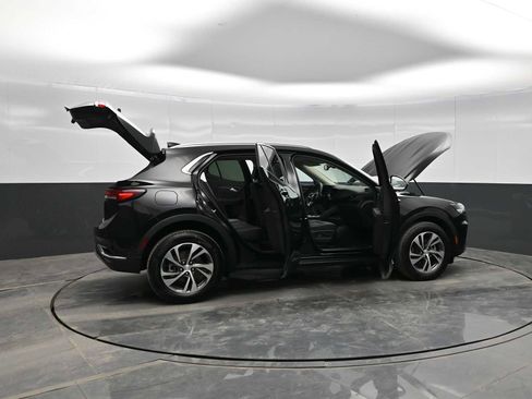 Used 2021 Buick Envision Essence w/ Technology Package I image 40