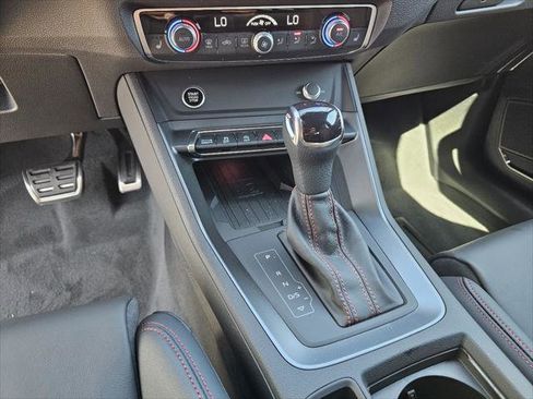 New 2025 Audi Q3 2.0T Premium Plus image 11