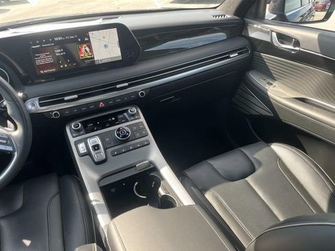 Certified 2025 Hyundai Palisade Calligraphy AWD/4WD image 15