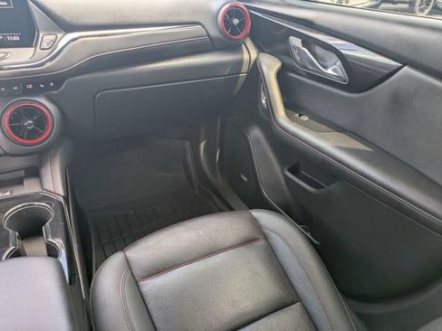 Used 2023 Chevrolet Blazer RS w/ Enhanced Convenience Package FWD image 18