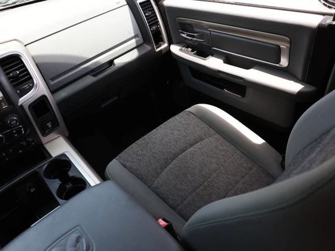 Used 2015 RAM 1500 Big Horn AWD/4WD image 38