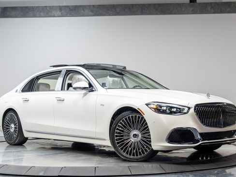 Used 2023 Mercedes-Benz Maybach S 680 4MATIC image 63