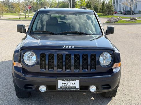 Used 2015 Jeep Patriot High Altitude AWD/4WD image 2