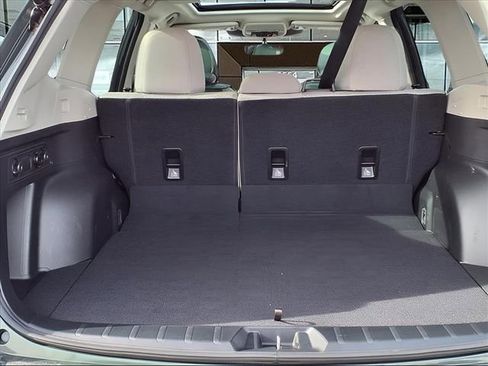 Used 2023 Subaru Forester Premium image 5