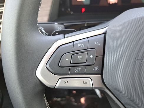 New 2026 Volkswagen Atlas SEL image 18