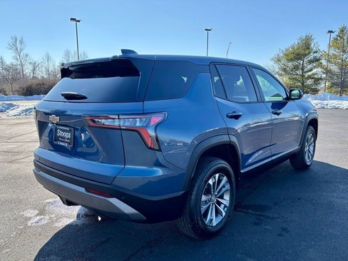 Used 2026 Chevrolet Equinox LT w/ Convenience Package II image 6