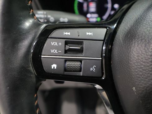 Used 2024 Honda CR-V Sport Touring image 38