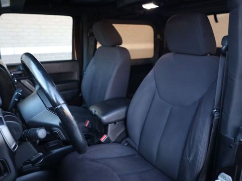 Used 2013 Jeep Wrangler Sport w/ Connectivity Group image 18