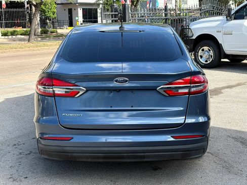 Used 2019 Ford Fusion S FWD image 27
