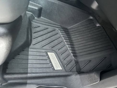 Used 2018 GMC Sierra 1500 SLT w/ SLT Premium Package image 21