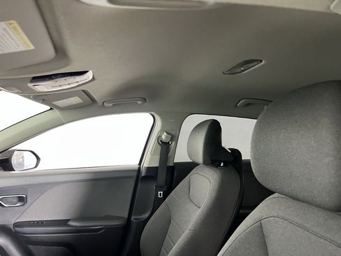 Used 2025 Kia K4 EX image 22