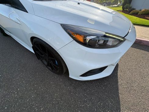 Used 2016 Ford Focus RS AWD/4WD image 10