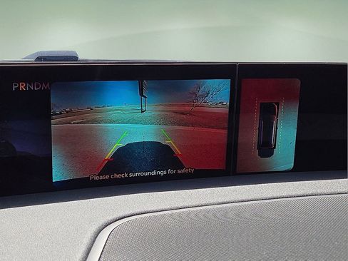 Used 2025 Lincoln Navigator Reserve image 28