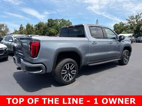 Used 2022 GMC Sierra 1500 AT4 w/ AT4 Premium Package AWD/4WD image 6