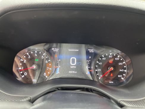 Used 2025 Jeep Compass Trailhawk AWD/4WD image 15