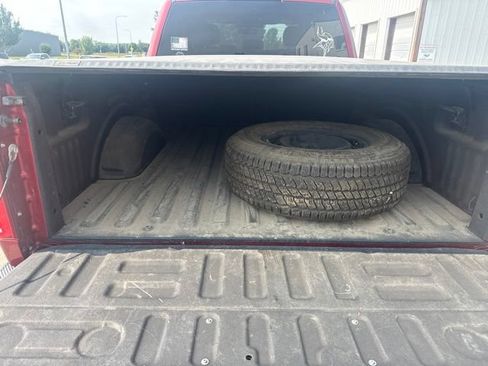 Used 2017 Ford F150 XLT w/ Equipment Group 301A Mid AWD/4WD image 16