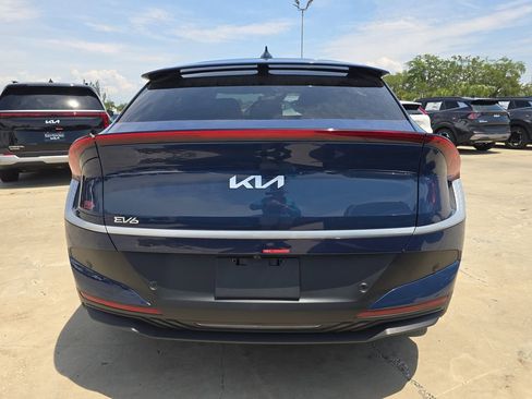 New 2026 Kia EV6 Light RWD image 7