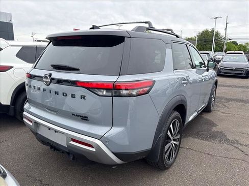 Certified 2023 Nissan Pathfinder Platinum AWD/4WD image 3