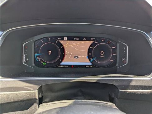 Used 2022 Volkswagen Tiguan SEL R-Line AWD/4WD image 15