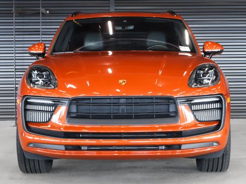 Certified 2022 Porsche Macan GTS AWD/4WD image 9