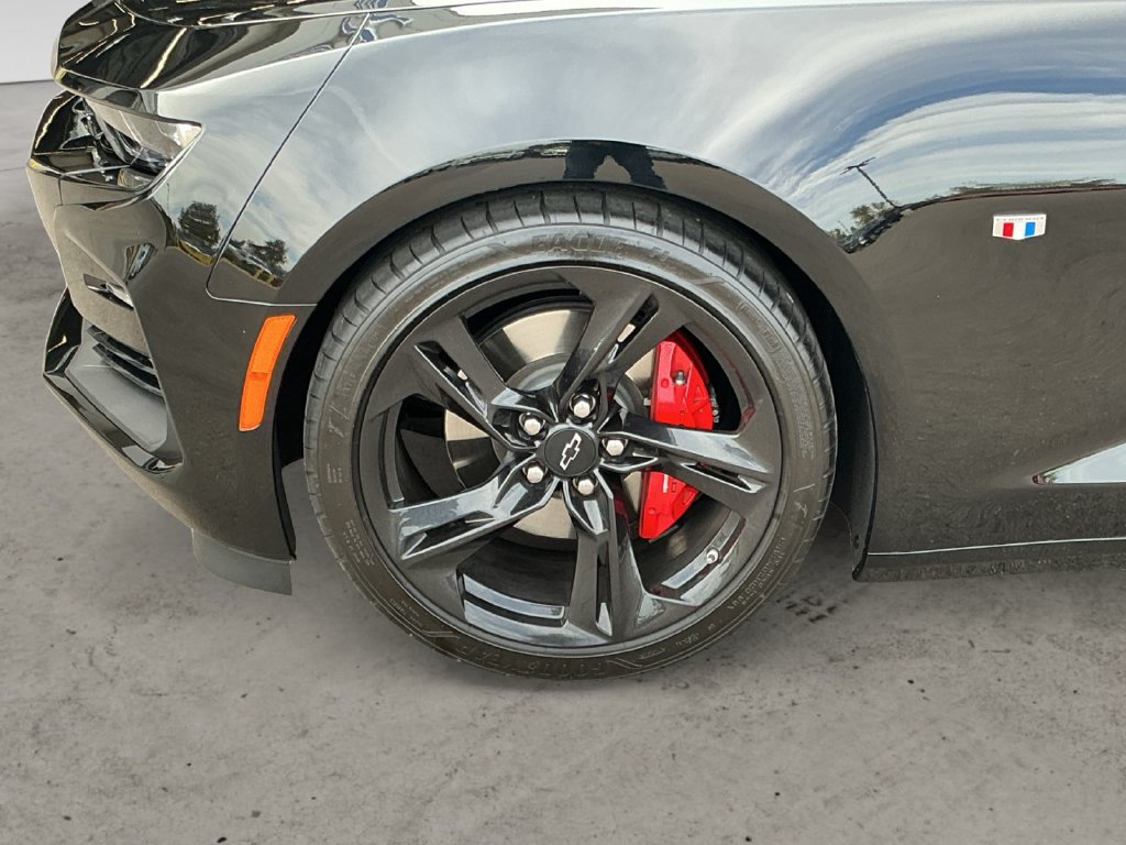 Certified 2023 Chevrolet Camaro SS RWD image 13