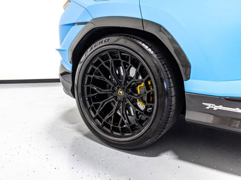 Used 2023 Lamborghini Urus Performante AWD/4WD image 31
