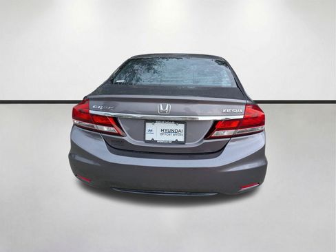 Used 2015 Honda Civic SE image 5