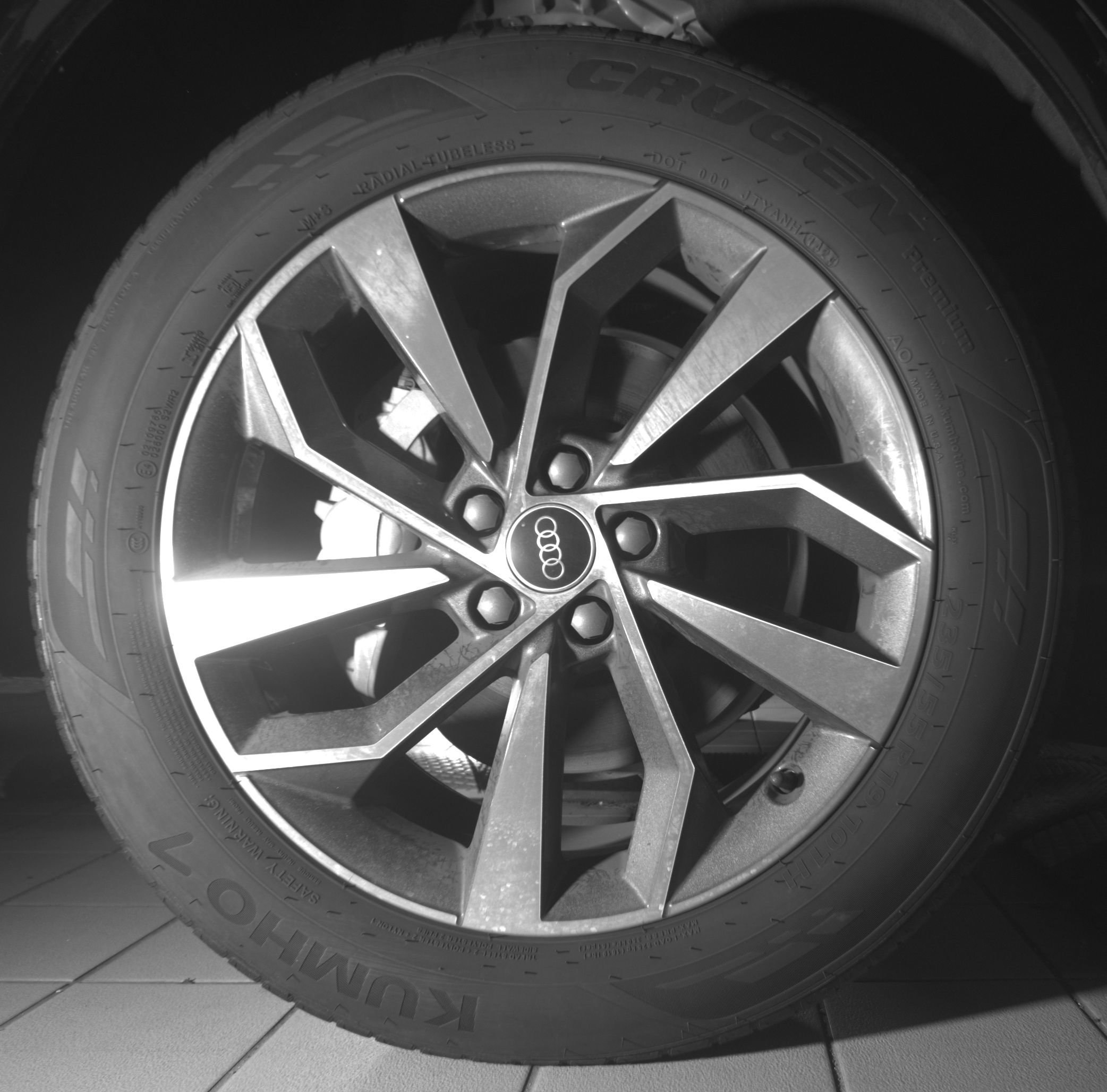 Certified 2024 Audi Q5 2.0T Premium w/ Summer of Audi Package AWD/4WD image 11