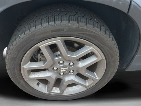 Used 2023 Honda Passport EX-L image 32