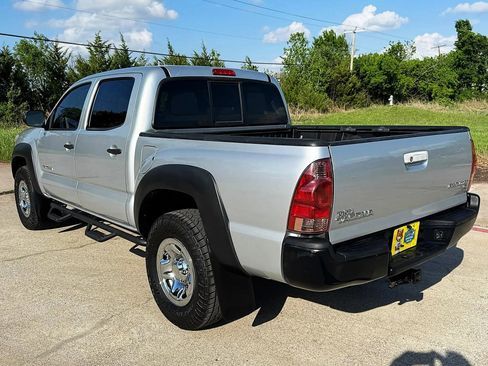 Used 2013 Toyota Tacoma PreRunner w/ Convenience Pkg image 5