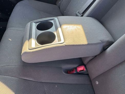 Used 2014 Toyota Prius Two image 24