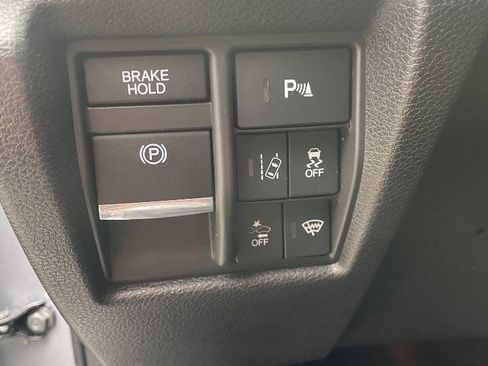 Used 2017 Acura MDX SH-AWD w/ Advance Package image 24