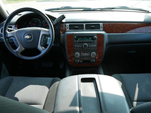 Used 2013 Chevrolet Tahoe LS AWD/4WD image 10