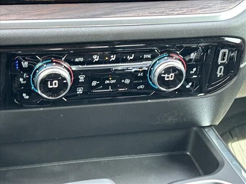 New 2026 GMC Sierra 1500 SLT AWD/4WD image 36