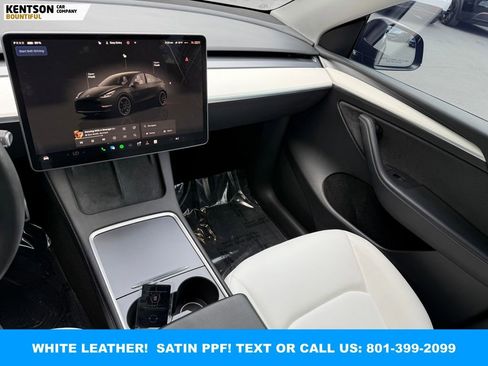 Used 2023 Tesla Model Y Performance image 20