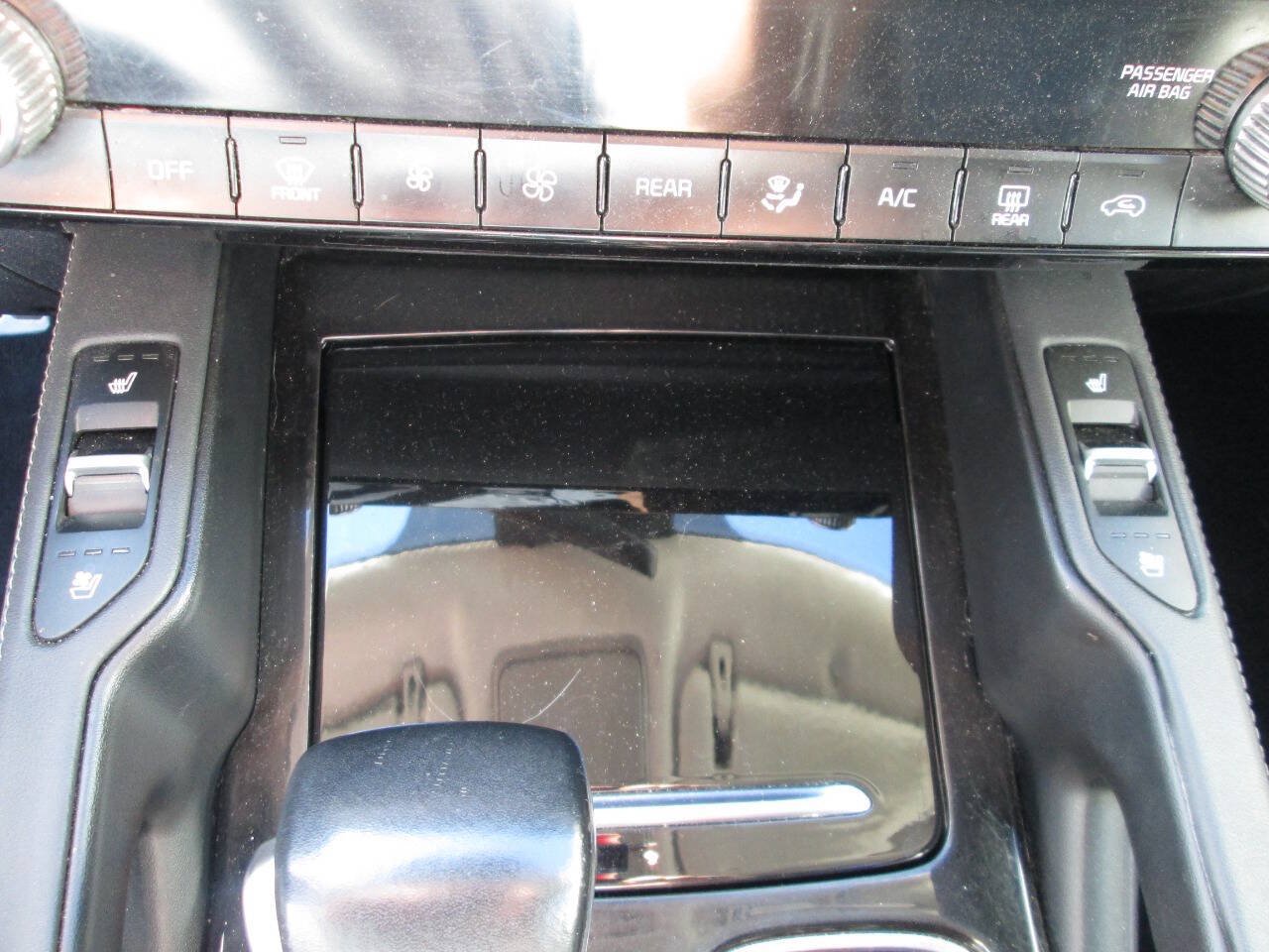Used 2020 Kia Telluride SX w/ SX Prestige Package AWD/4WD image 25