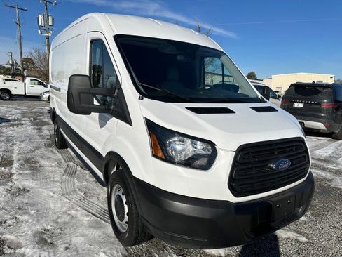 Used 2019 Ford Transit 350 148 Medium Roof image 4
